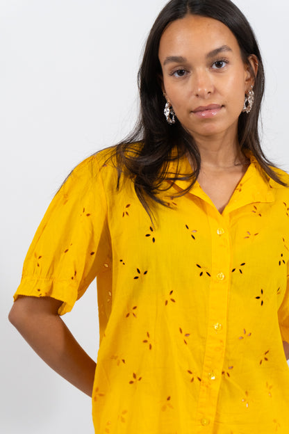 Sommerliche Vintage Bluse Mit Lochmuster