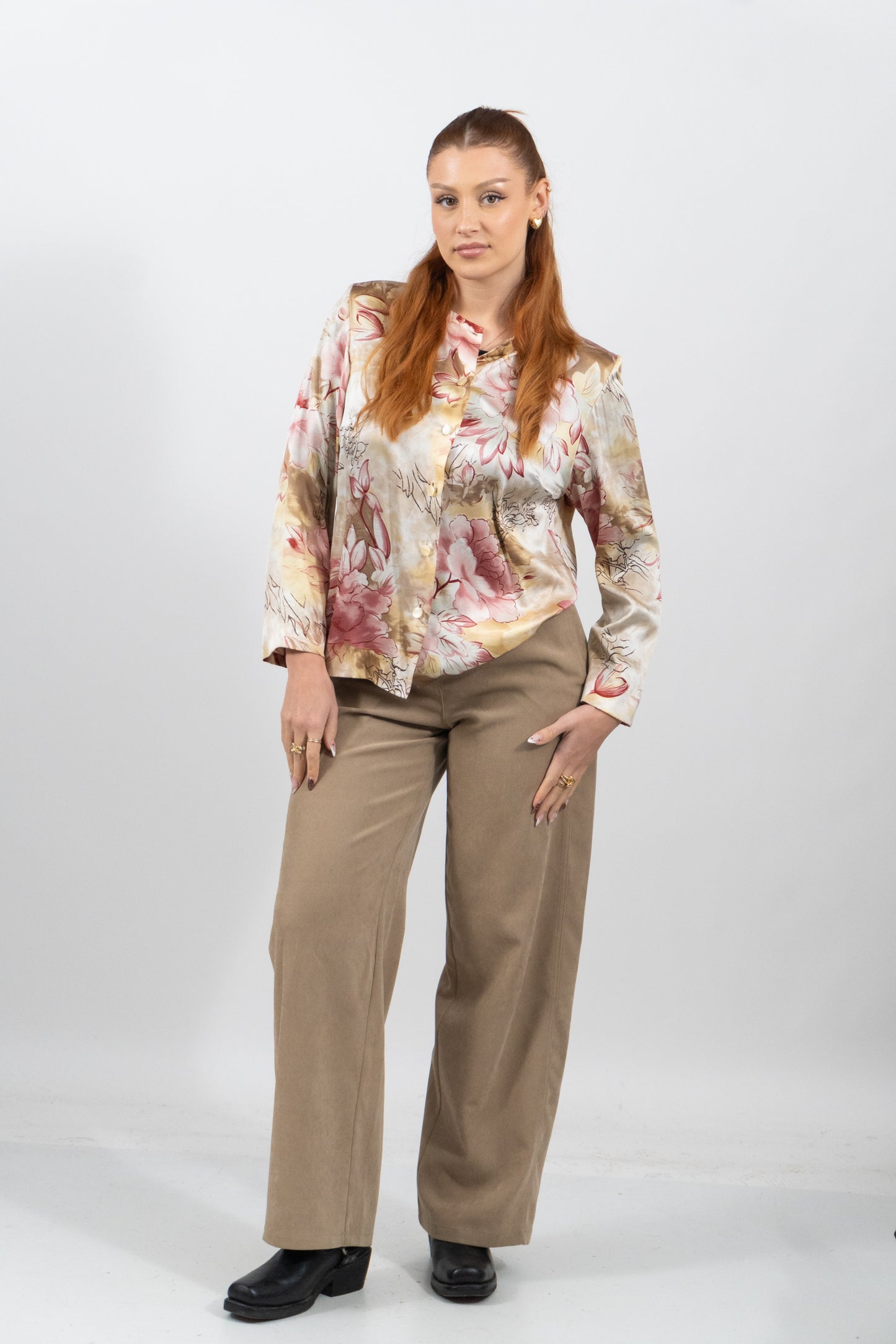 Elegante Bluse Mit Antiken Floralen Muster